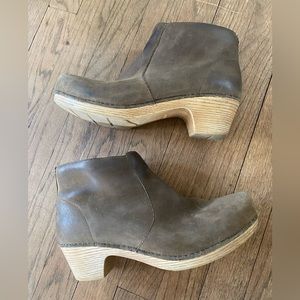 Dansko Brown Leather Ankle Boots sz40